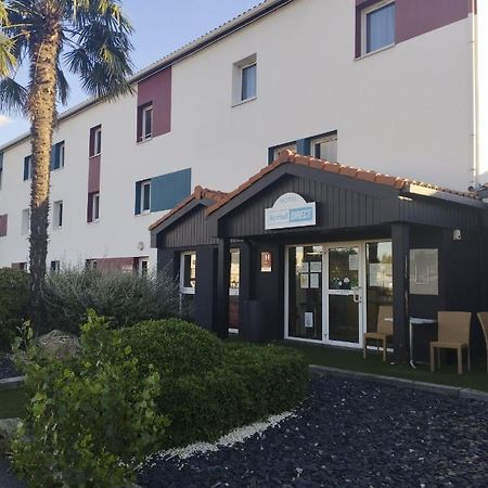 Kyriad Direct Agen Castelculier Exteriör bild